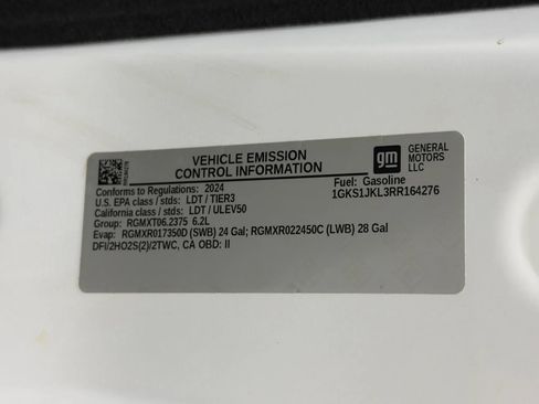 Used 2024 GMC Yukon XL Denali w/ Advanced Technology Package RWD image 61