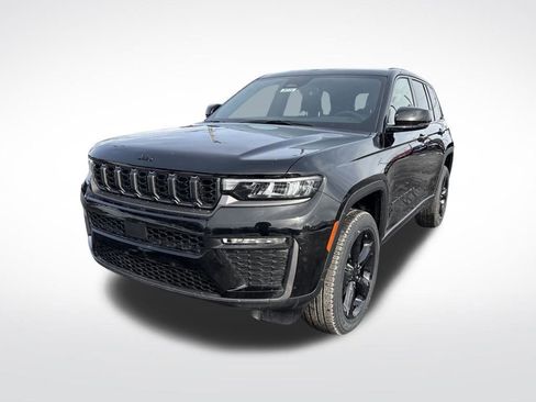 New 2026 Jeep Grand Cherokee Limited w/ Limited Altitude Package image 8