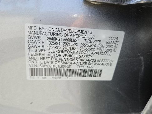 Certified 2026 Acura MDX w/ Technology Package FWD image 7