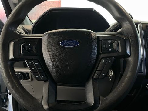 Used 2016 Ford F150 XLT image 26