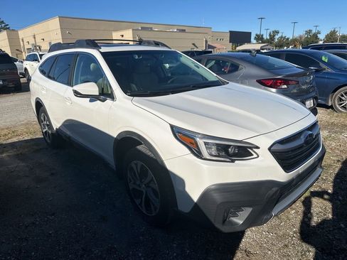 Used 2020 Subaru Outback Limited w/ Popular Package #2 image 4