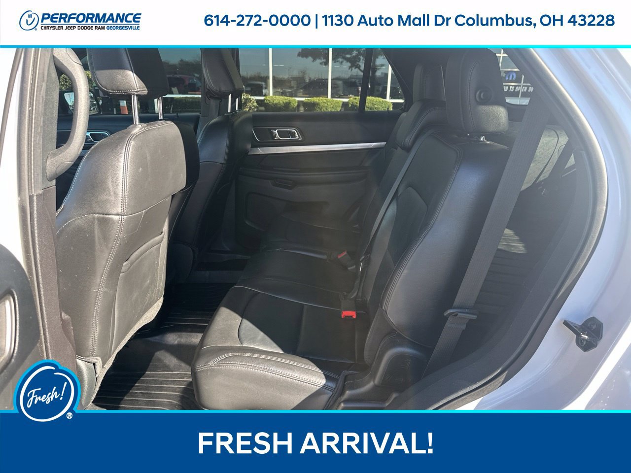 Used 2018 Ford Explorer XLT w/ Equipment Group 202A AWD/4WD image 14