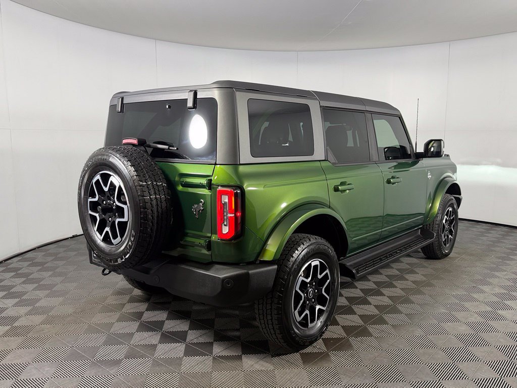 Used 2025 Ford Bronco Outer Banks AWD/4WD image 7