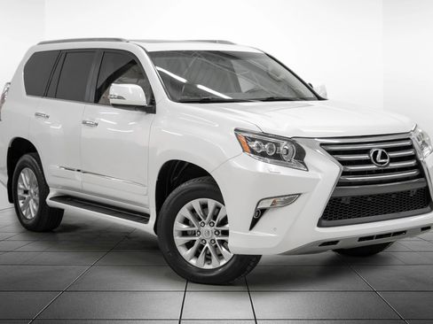 Used 2015 Lexus GX 460 Premium w/ Premium Package image 7