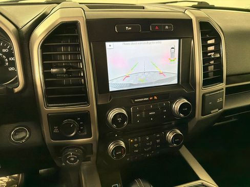 Used 2017 Ford F150 Lariat w/ Equipment Group 502A Luxury image 17