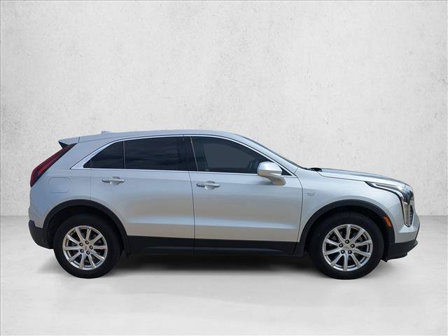 Used 2019 Cadillac XT4 Luxury FWD image 4