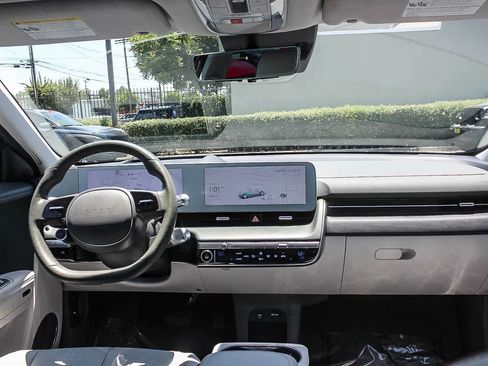 Certified 2024 Hyundai Ioniq 5 Limited RWD image 16