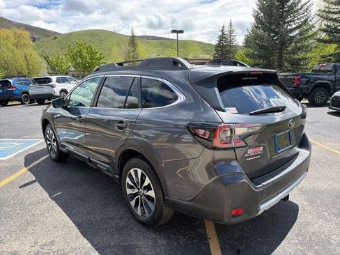 Used 2023 Subaru Outback Limited AWD/4WD image 6