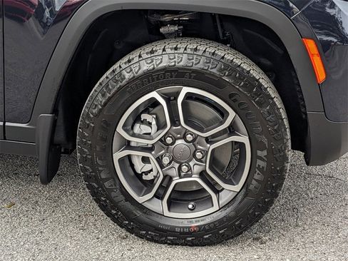 New 2024 Jeep Grand Cherokee Trailhawk w/ Luxury Tech Group III image 9