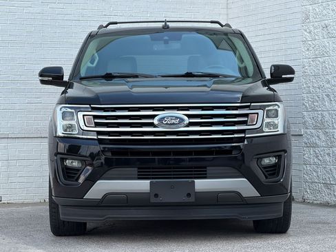 Used 2019 Ford Expedition XLT w/ Equipment Group 202A RWD image 5