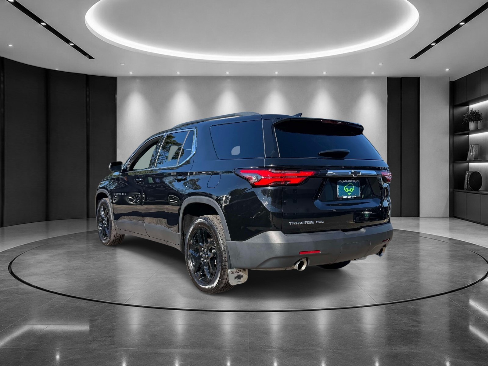 Used 2023 Chevrolet Traverse LT AWD/4WD image 3
