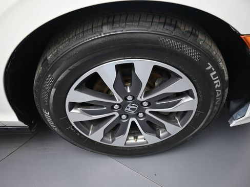 Used 2021 Honda Odyssey EX-L image 13
