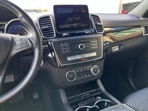 Used 2017 Mercedes-Benz GLS 450 4MATIC w/ Premium Package image 12