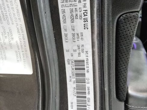 Used 2019 Jeep Grand Cherokee SRT AWD/4WD image 28