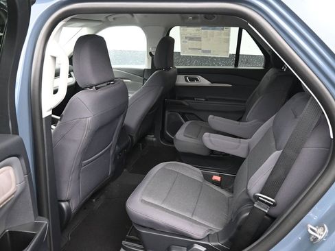 New 2026 Ford Explorer Active image 21