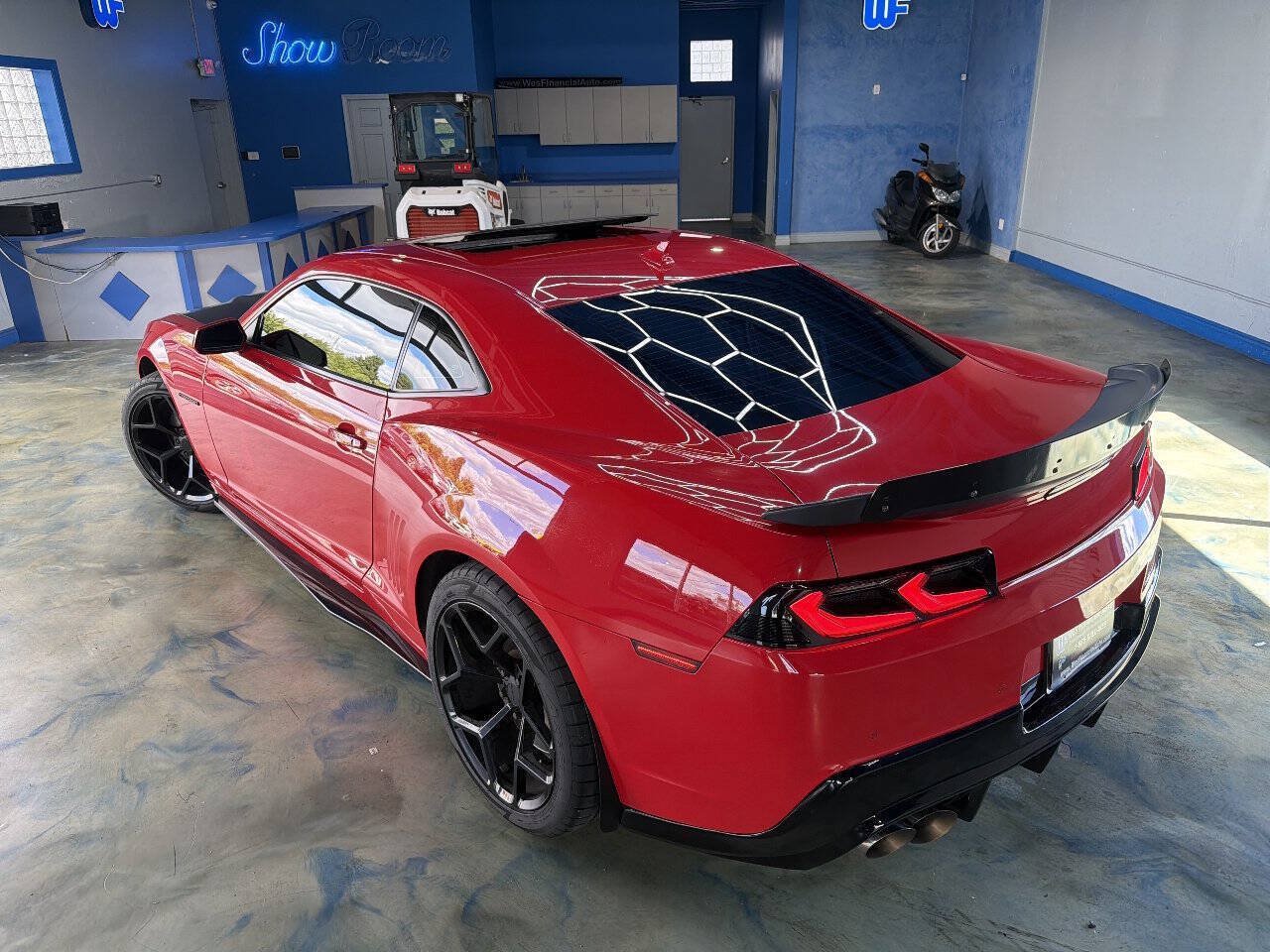 Used 2014 Chevrolet Camaro SS w/ RS Package RWD image 6