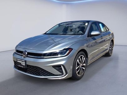 Used 2025 Volkswagen Jetta SE