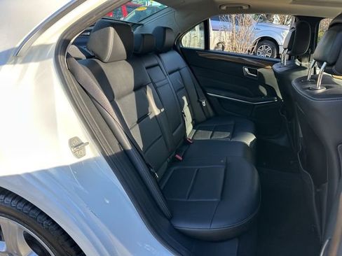 Used 2014 Mercedes-Benz E 350 Sedan image 12