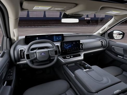 New 2027 Ford Expedition Platinum w/ Driver's Package AWD/4WD image 9