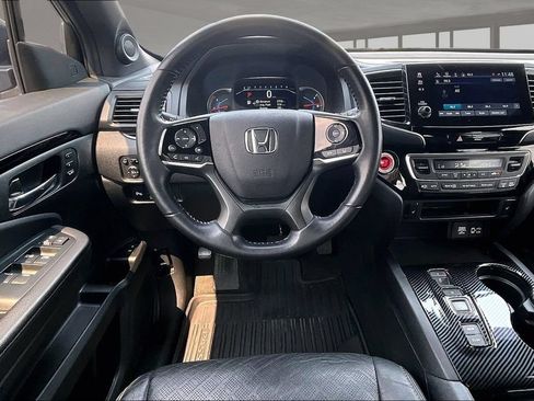 Used 2021 Honda Passport Touring image 5