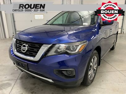 Used 2019 Nissan Pathfinder S