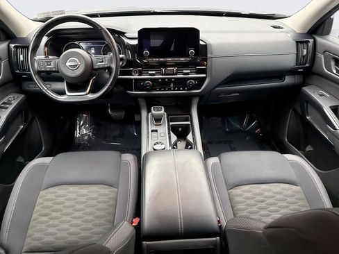 Used 2023 Nissan Pathfinder SV w/ Black Appearance Package image 14