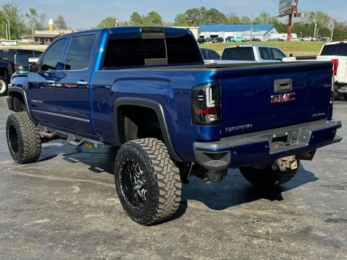 Used 2016 GMC Sierra 2500 Denali w/ Duramax Plus Package image 8