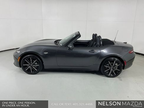 New 2026 MAZDA MX-5 Miata Grand Touring image 9