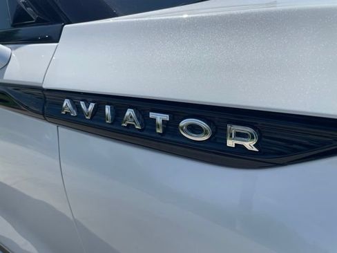 New 2026 Lincoln Aviator AWD image 33