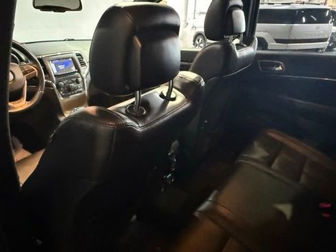 Used 2015 Jeep Grand Cherokee Limited AWD/4WD image 28