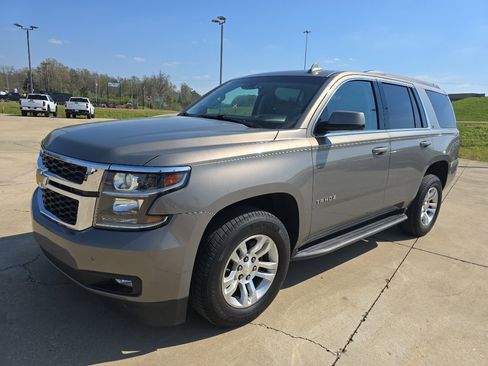 Used 2017 Chevrolet Tahoe LT image 1