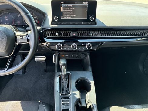 Used 2025 Honda Civic Sport image 25