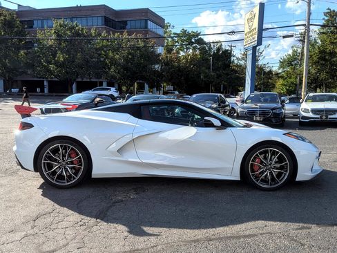 Used 2023 Chevrolet Corvette Stingray Premium Conv w/ Z51 Performance Package image 6