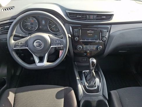 Used 2021 Nissan Rogue Sport S image 11