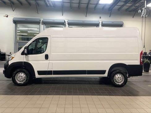 Used 2023 RAM ProMaster 2500 FWD image 7
