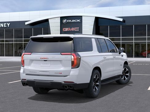 New 2026 GMC Yukon XL AT4 AWD/4WD image 4