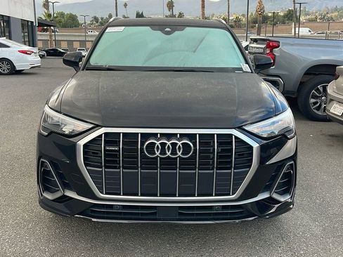 Used 2022 Audi Q3 2.0T Premium image 4