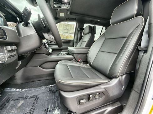 New 2026 GMC Yukon XL Elevation w/ Elevation Premium Package RWD image 25