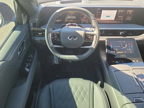 New 2026 INFINITI QX80 Autograph w/ Premium Cargo Package image 14