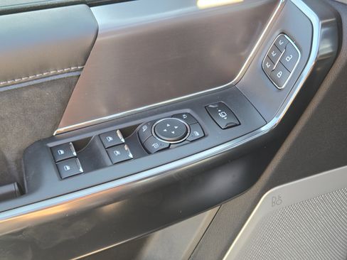 New 2026 Ford F250 Platinum image 19