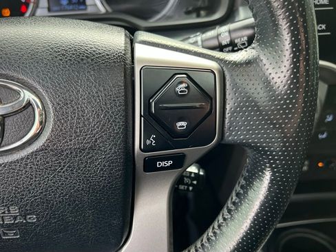 Used 2018 Toyota 4Runner Limited image 80