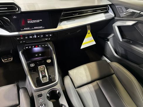 Used 2023 Audi Q7 3.0T Premium AWD/4WD image 27