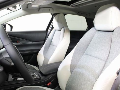 New 2026 MAZDA CX-30 Aire Edition image 13