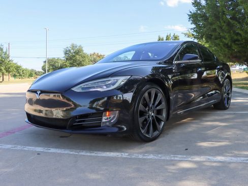 Used 2018 Tesla Model S 100D AWD/4WD image 3