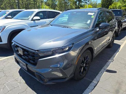 Used 2025 Honda CR-V Sport image 3