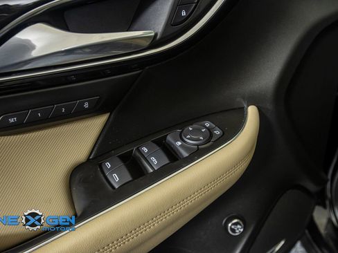 Used 2025 Buick Envision Preferred image 12