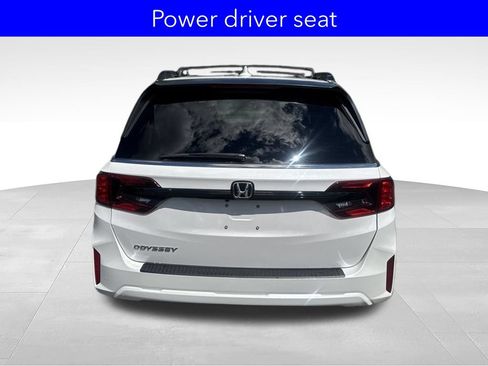Certified 2025 Honda Odyssey EX-L image 7