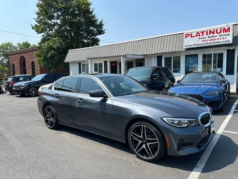 Used 2019 BMW 330i xDrive Sedan w/ Convenience Package AWD/4WD image 1