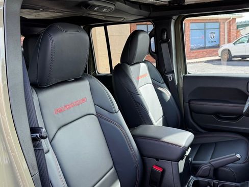 New 2026 Jeep Wrangler Unlimited Rubicon image 12