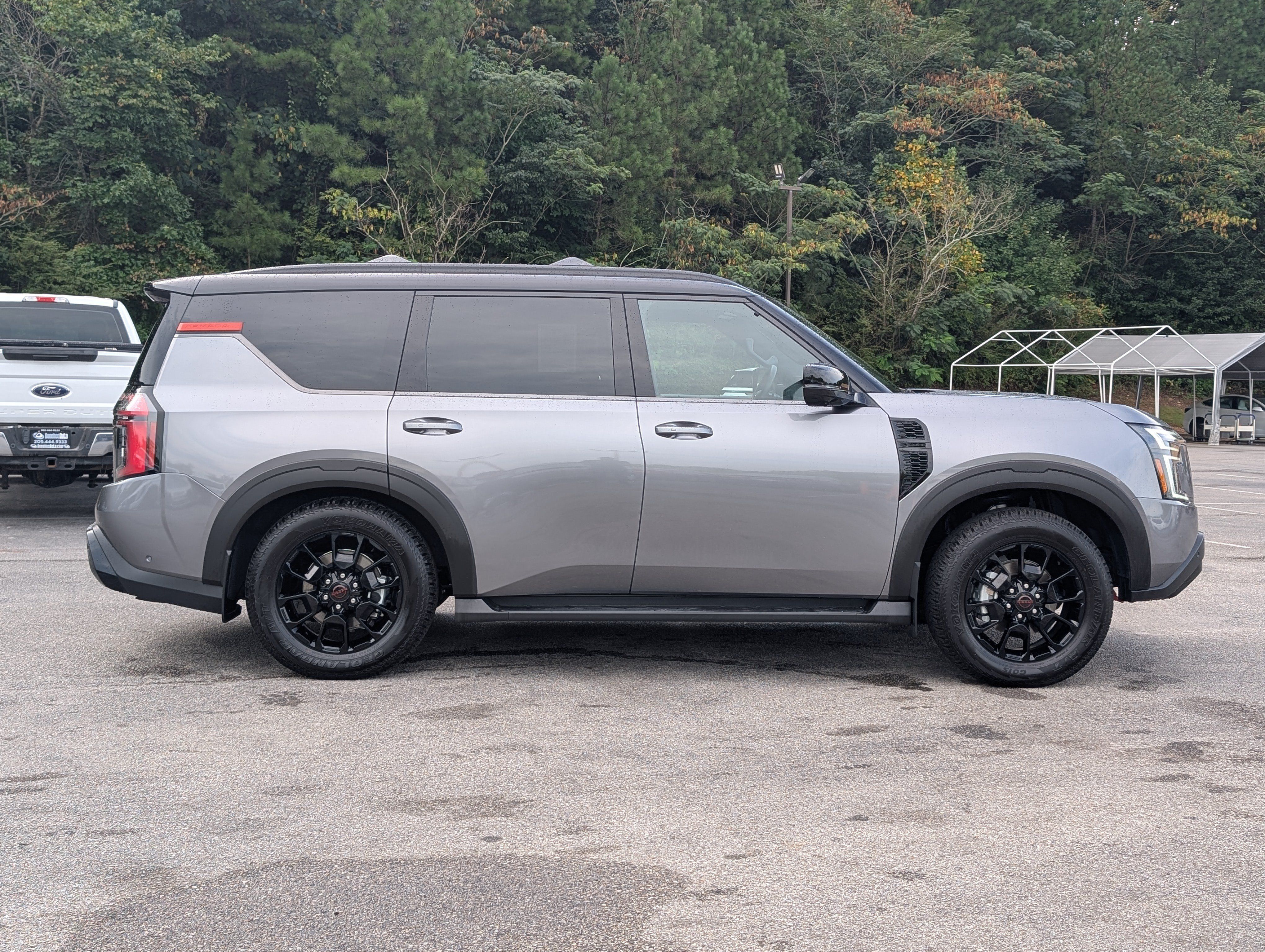 Used 2026 Nissan Armada PRO-4X AWD/4WD image 10